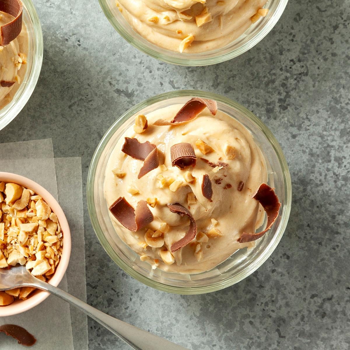 Irresistible Peanut Butter Mousse: Easy, No-Bake Delight