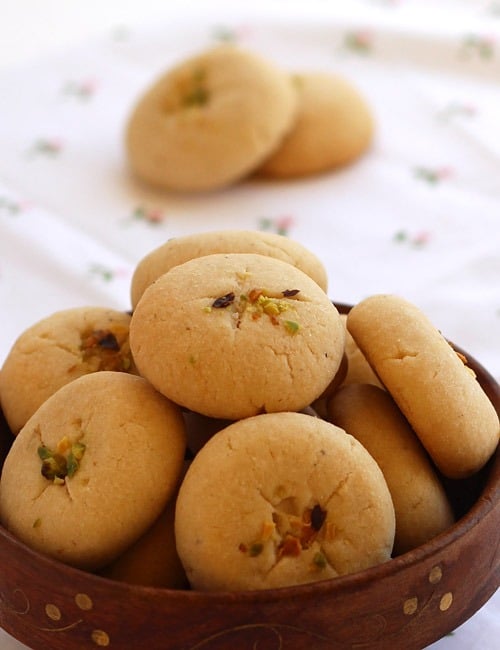 Naan Khatai: Irresistibly Soft Cookies You’ll Crave Daily