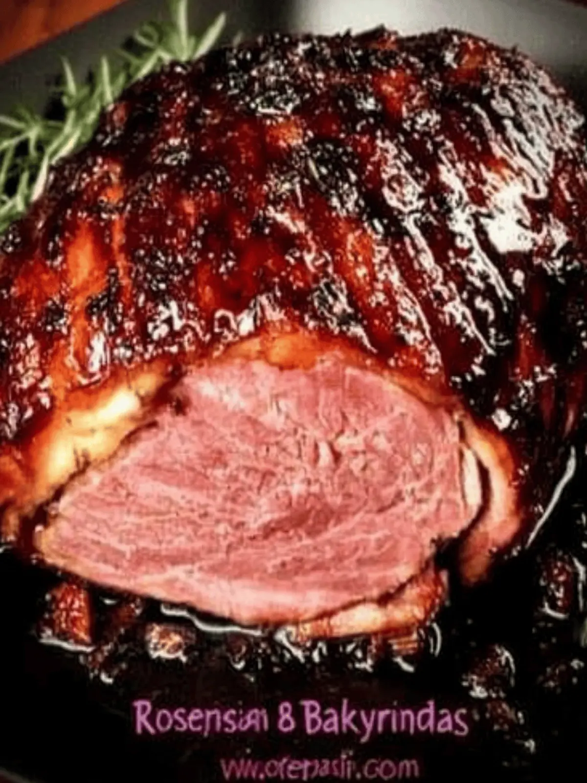 Irresistibly Juicy Rosemary Balsamic Glazed Ham Recipe 3 Rosemary Balsamic Glazed Ham