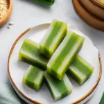 Vibrant Vietnamese Steamed Cakes You Can Make at Home 8 Vietnamese Steamed Cakes)