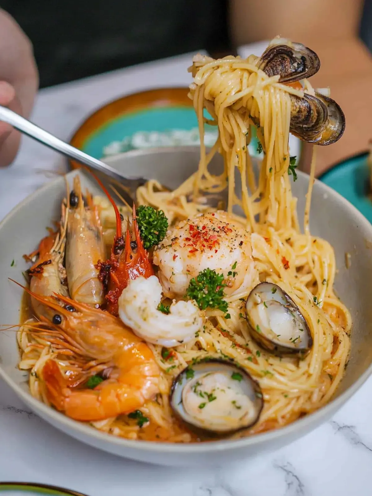 One-Pot Seafood Pasta That Will Wow Your Taste Buds 4 One-Pot Seafood Pasta